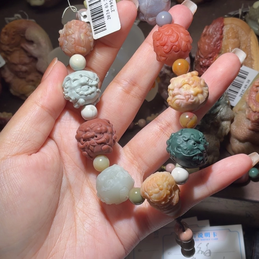 远***哥石英质玉未镶嵌手串34