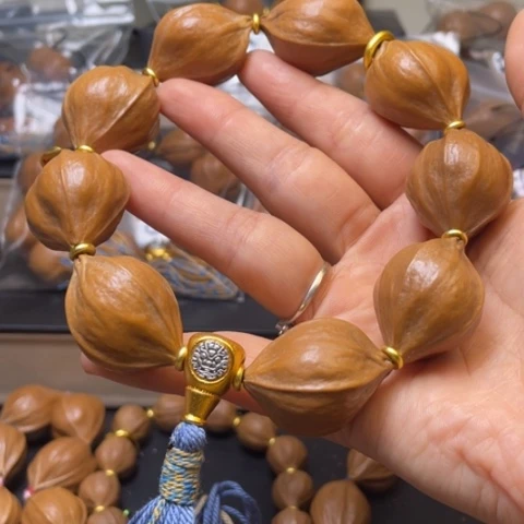 手串/手链贝壳橄榄核2.5四花388