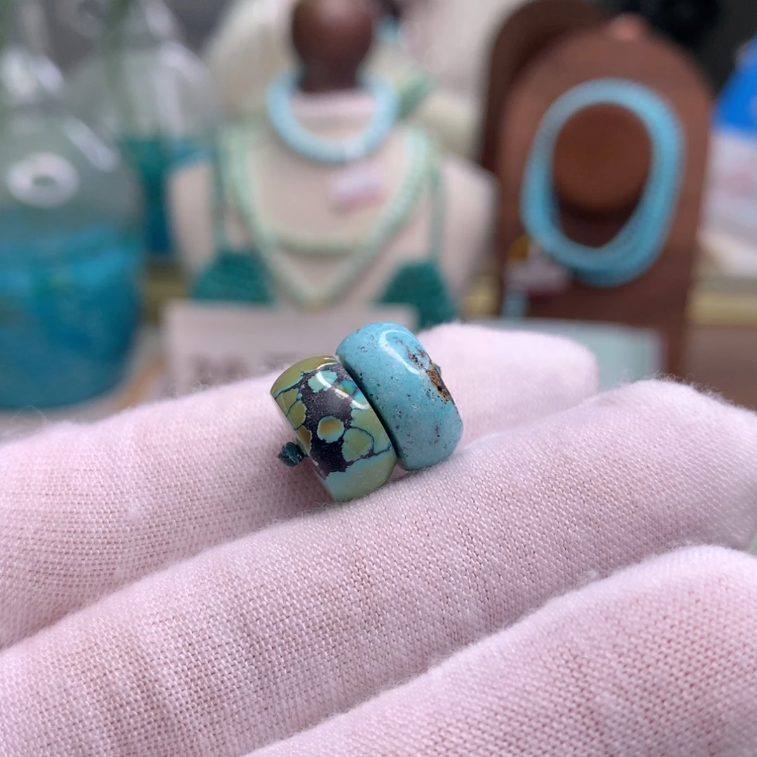 绿松石未镶嵌饰品