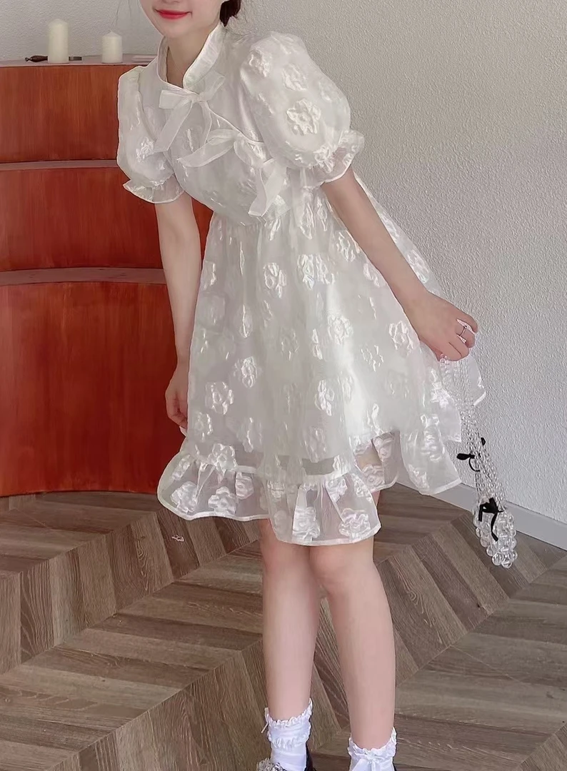 泡泡袖复古气质甜美艺术风民族风泡泡连衣裙连衣裙白色法式