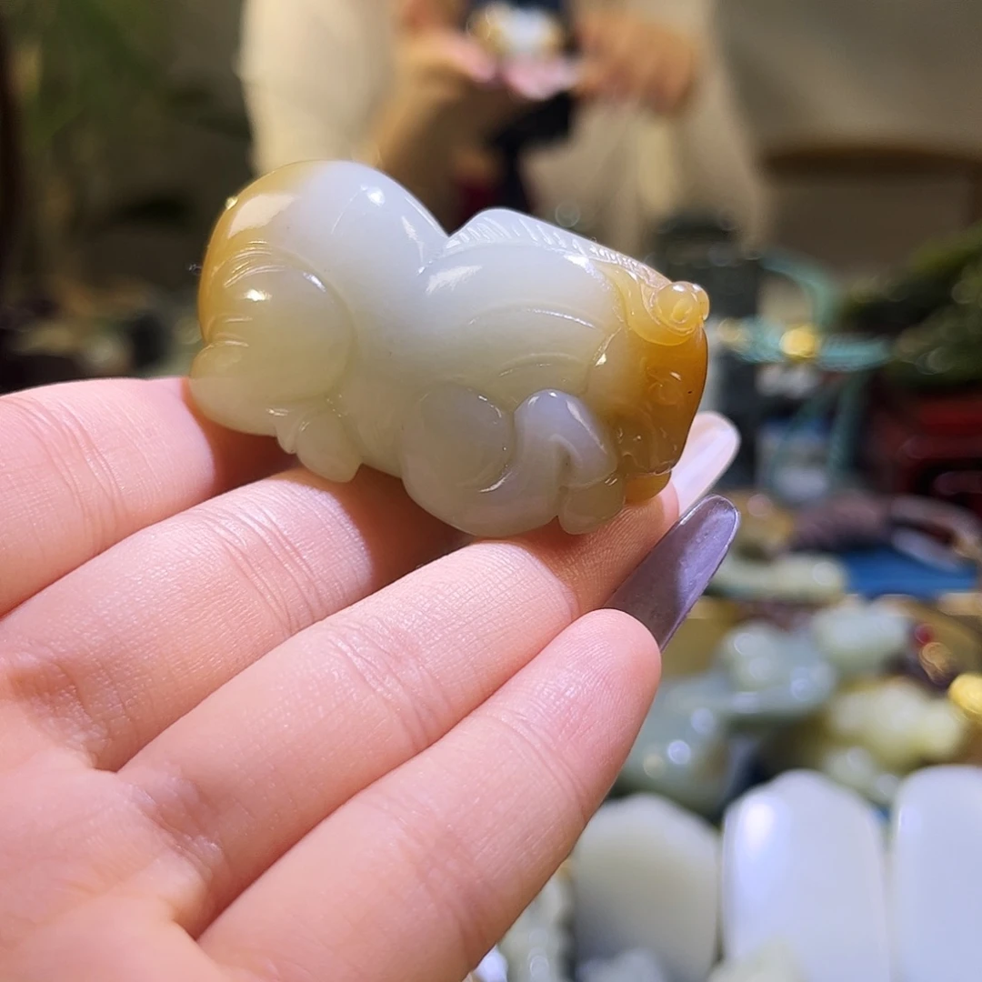 未镶嵌和田玉挂件