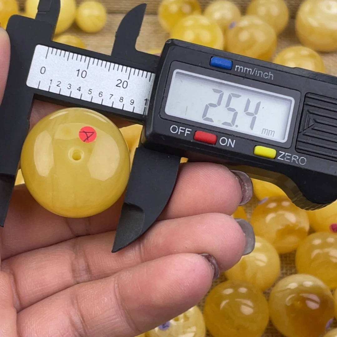 裸石琥珀未镶嵌微瑕7
