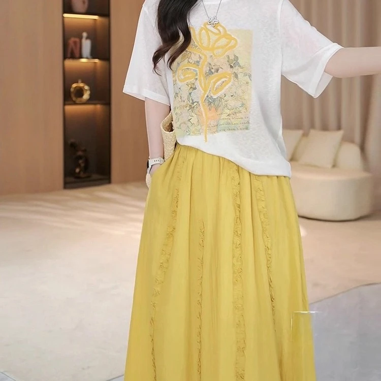 轻熟小众不撞款套装女2025夏新款圆领印花T恤+高腰半身裙两件套装