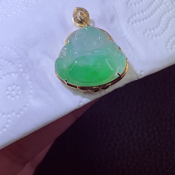 颈饰18K金镶嵌翡翠翡翠