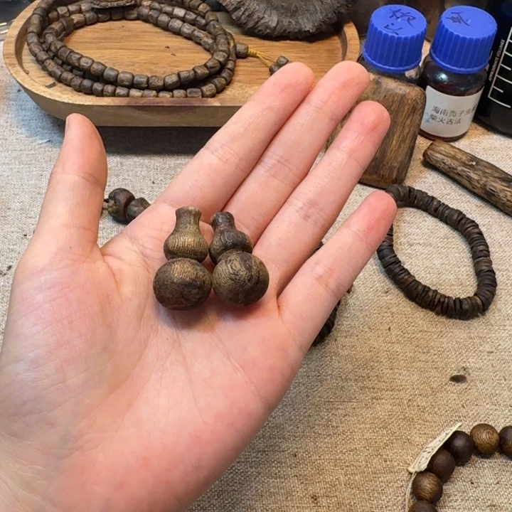 沉香碎屑沉香用****新海南白棋树心油葫芦香老料