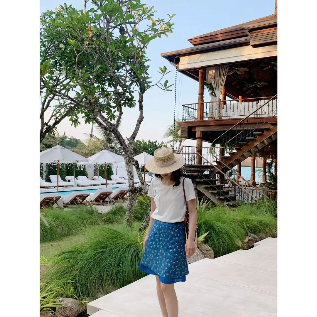 LaceyToDitto 2025 4/6【仲夏日记】薰衣草刺绣翻边口袋短袖T