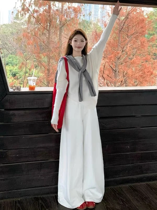 开春穿搭一整套女装2025新款小个子穿搭miu里miu气掐腰两件套装