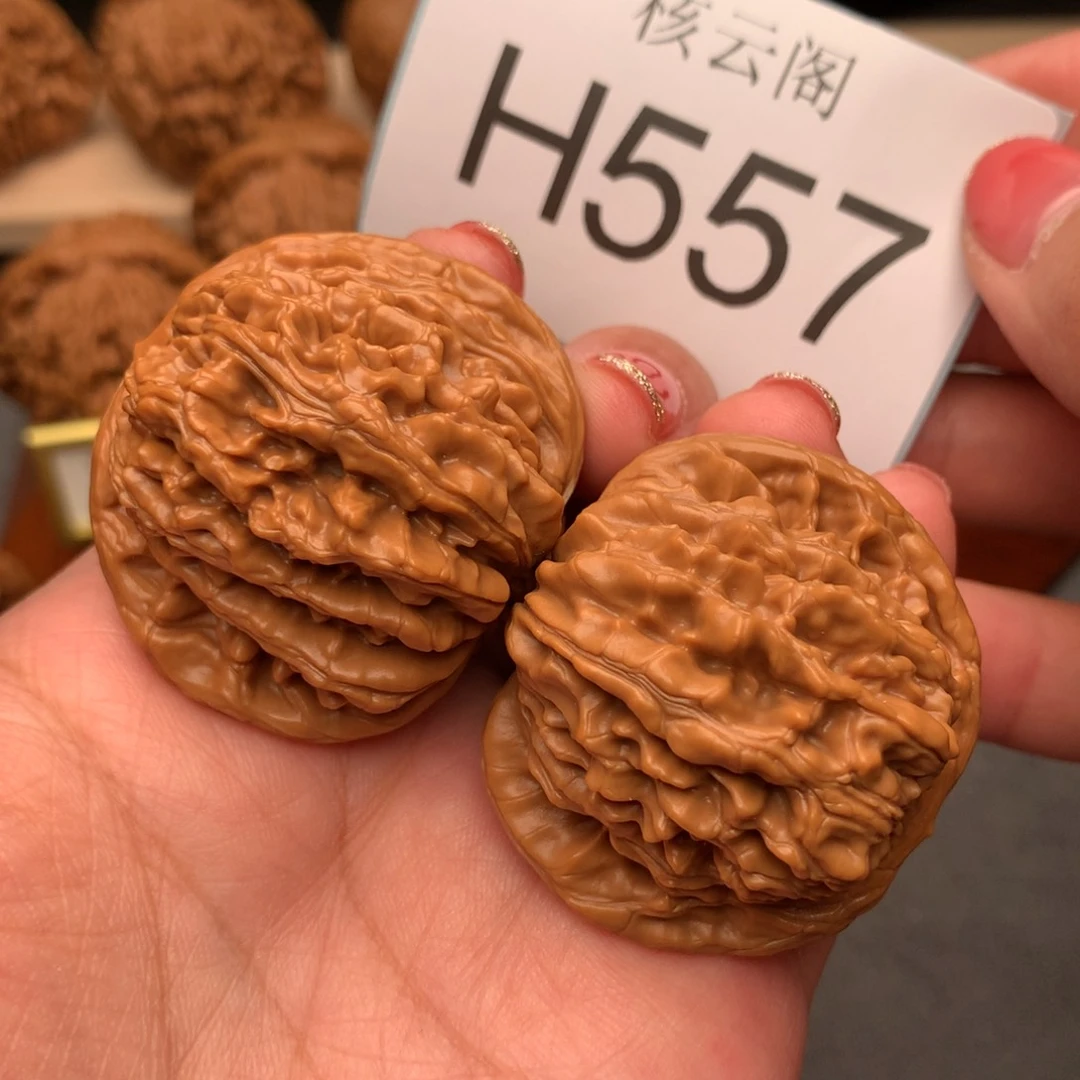 文玩核桃把件張*42四座楼