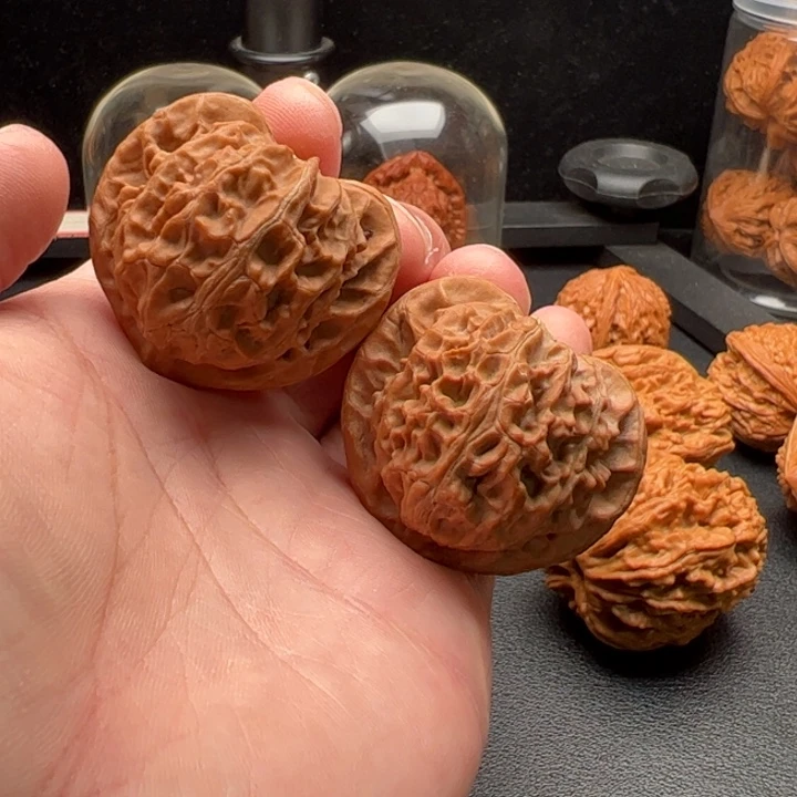 文玩核桃把件41+宫灯