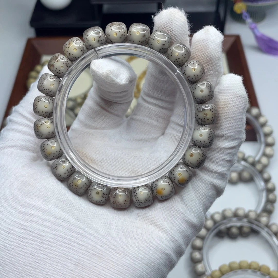 星月菩提手串10×9黑冰糖大眼睛小细星B16