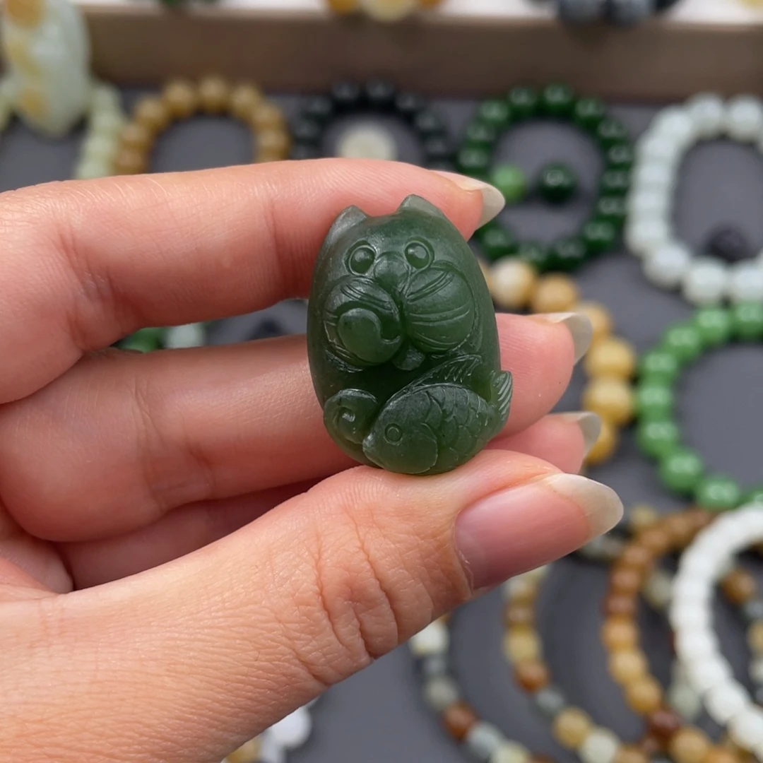 和田玉手串未镶嵌