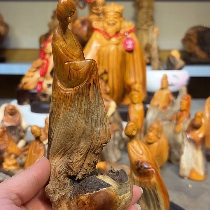 柏木太行崖柏无相佛