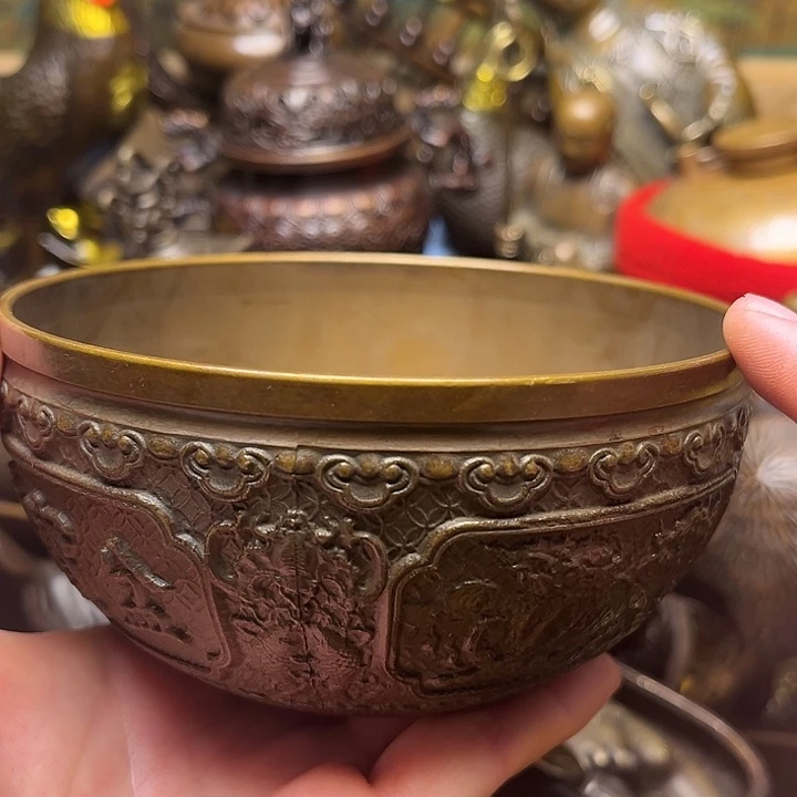 精美铜器批发档口