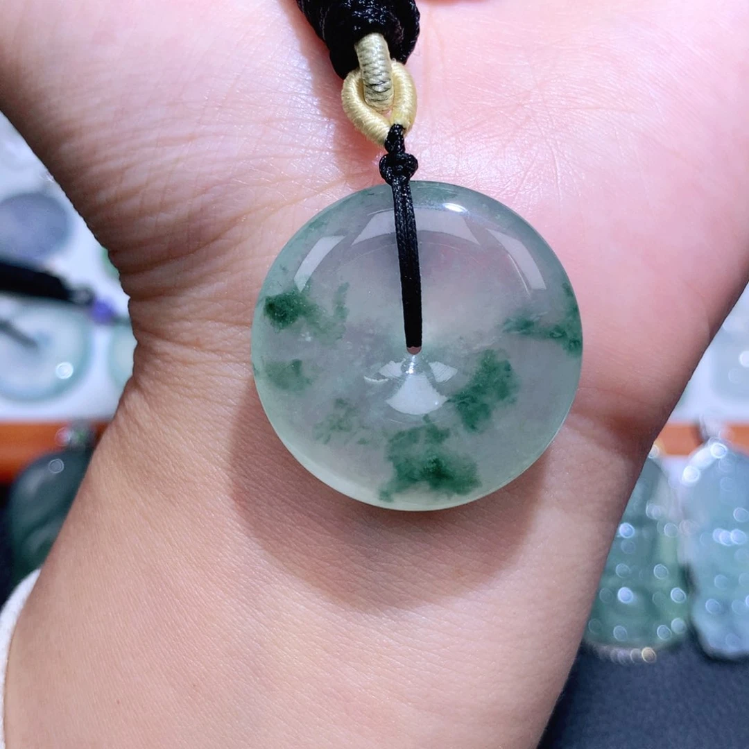 颈饰未镶嵌翡翠扣子