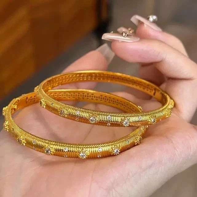 铜合金合成锆石手镯 高级感拉丝八芒星手镯复古宫廷女轻奢手环