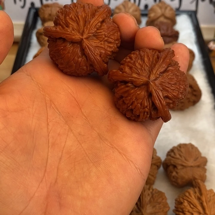 豆***豆把件文玩核桃44白奔