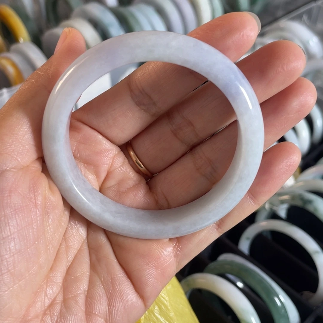 翡翠未镶嵌手镯手镯