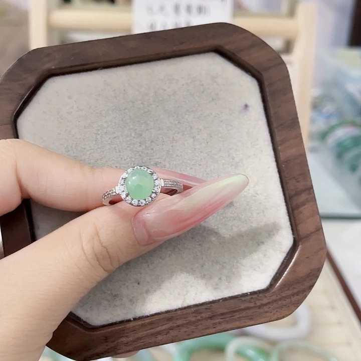 翡翠未镶嵌颈饰天然翡翠Ａ货