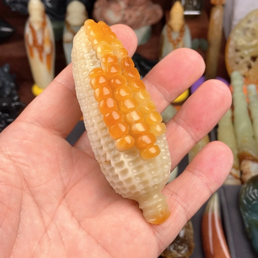 岫玉手把件未镶嵌鸿***?