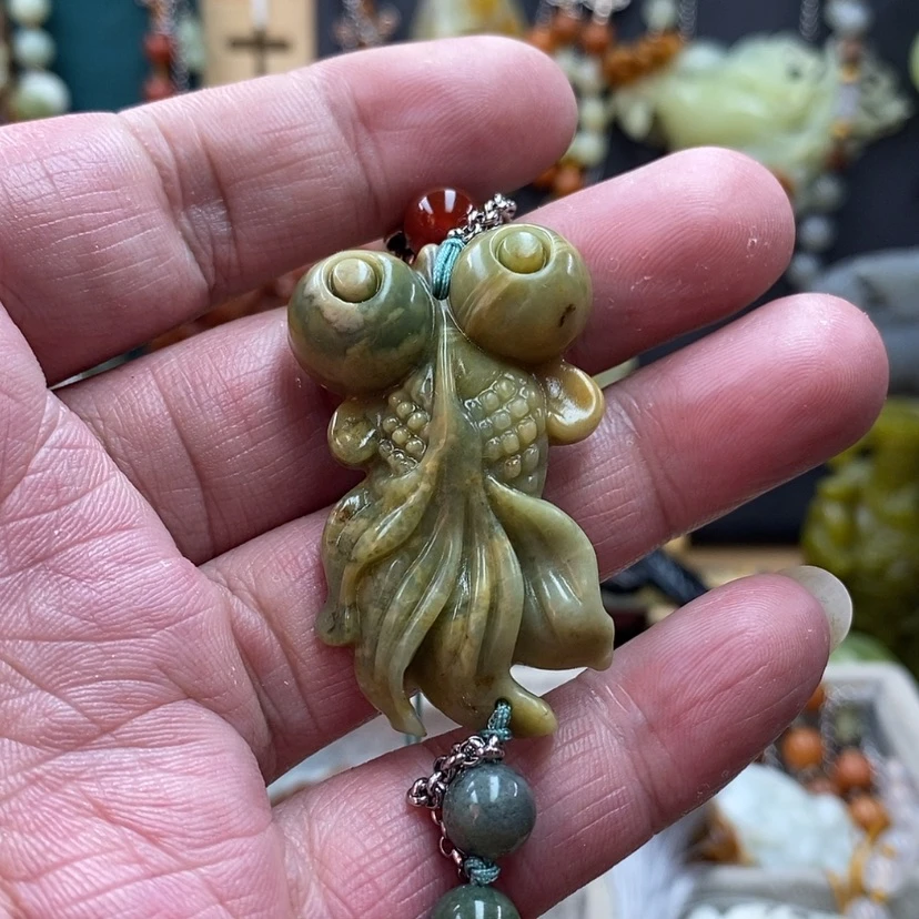 【闪购商品】蛇纹石玉手牌未镶嵌顺***&