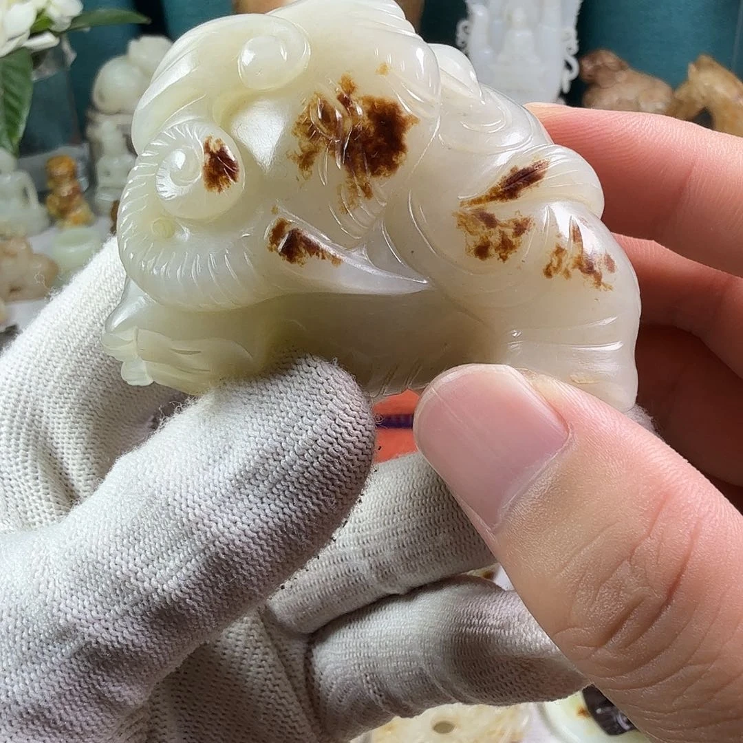 和田玉（糖玉）未镶嵌颈饰用****3