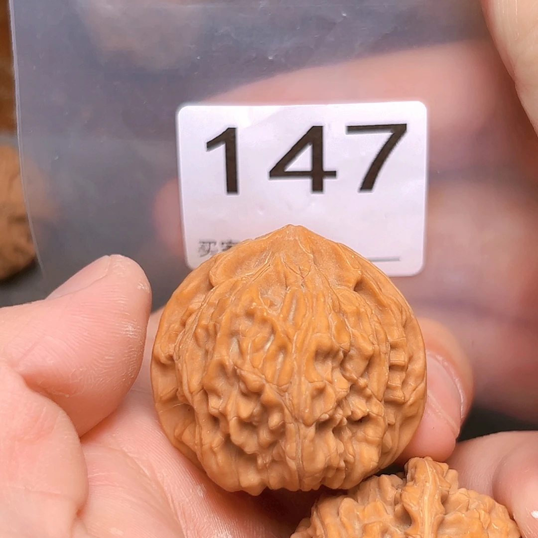 吊坠文玩核桃38御龙粗筋