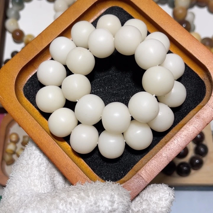 吊坠菩提根/象牙果卡19瑕疵款算盘、不退不换