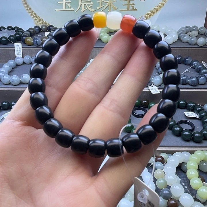 未镶嵌手链和田玉