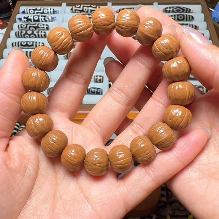 龖***玛瑙/玉髓颈饰未镶嵌