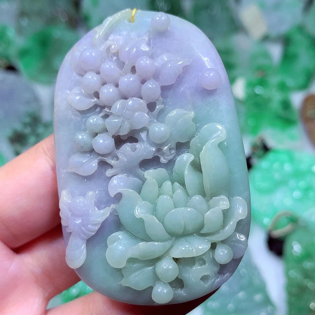 吊坠(不含链)未镶嵌翡翠