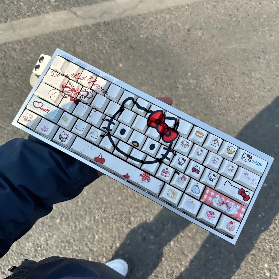 【Hello kitty】原厂侧刻透光PBT热升华高颜值kitty猫可爱卡通键帽