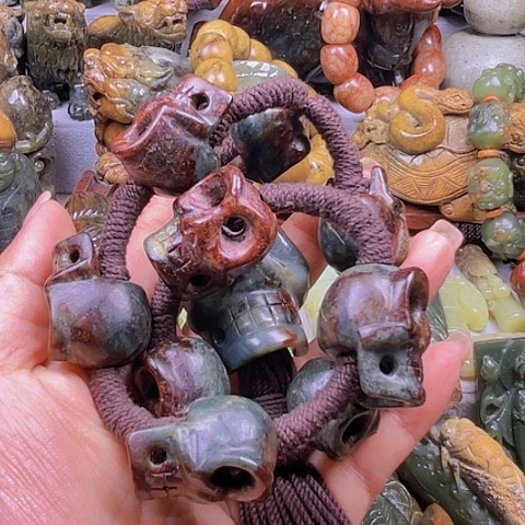 手串未镶嵌岫岩河磨玉（透闪石质玉）柳****乐