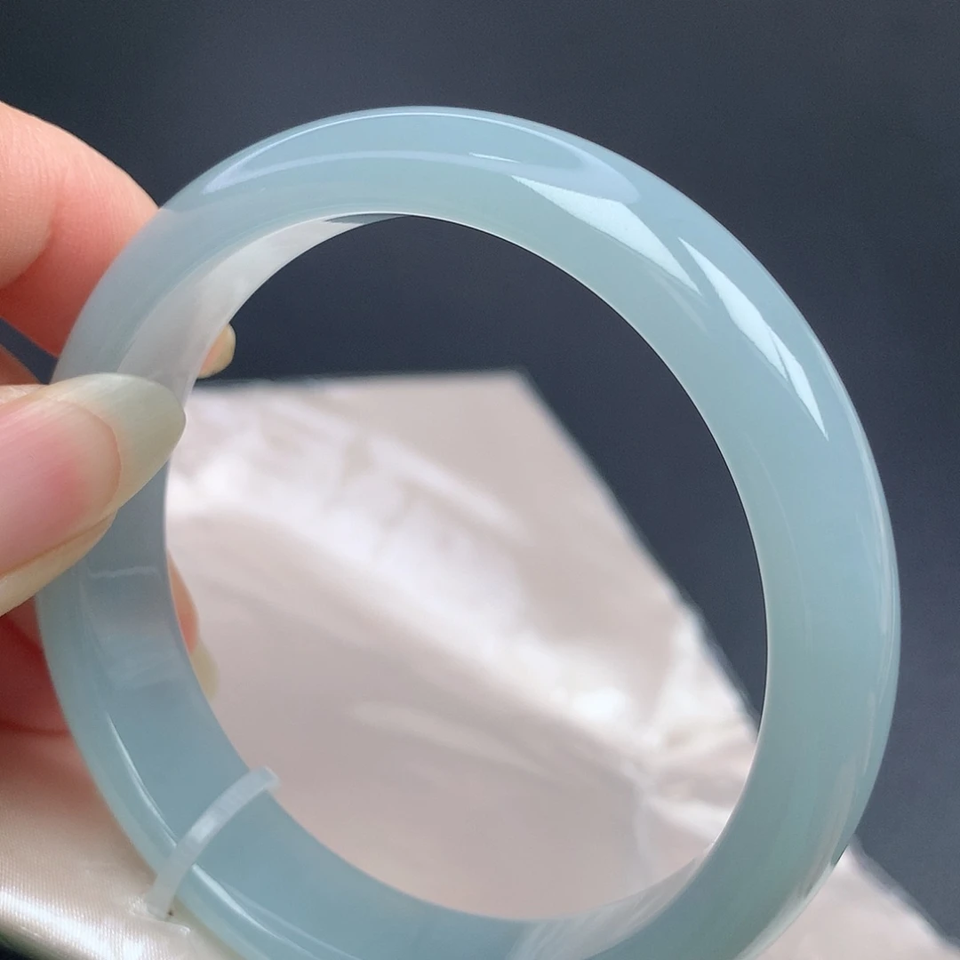 翡翠未镶嵌手镯56.4圈口