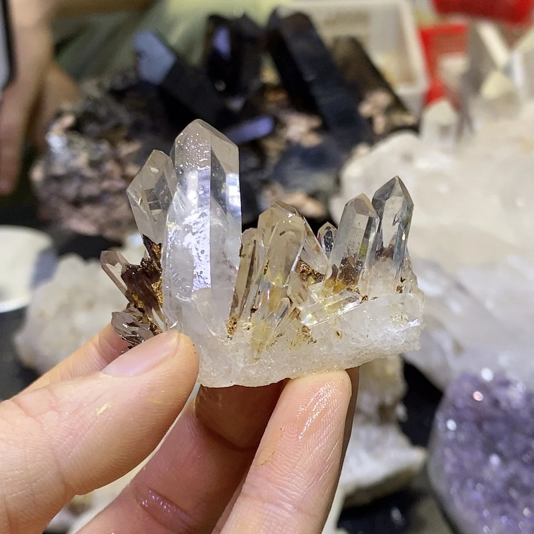 水晶珠宝半成品未镶嵌山***渡