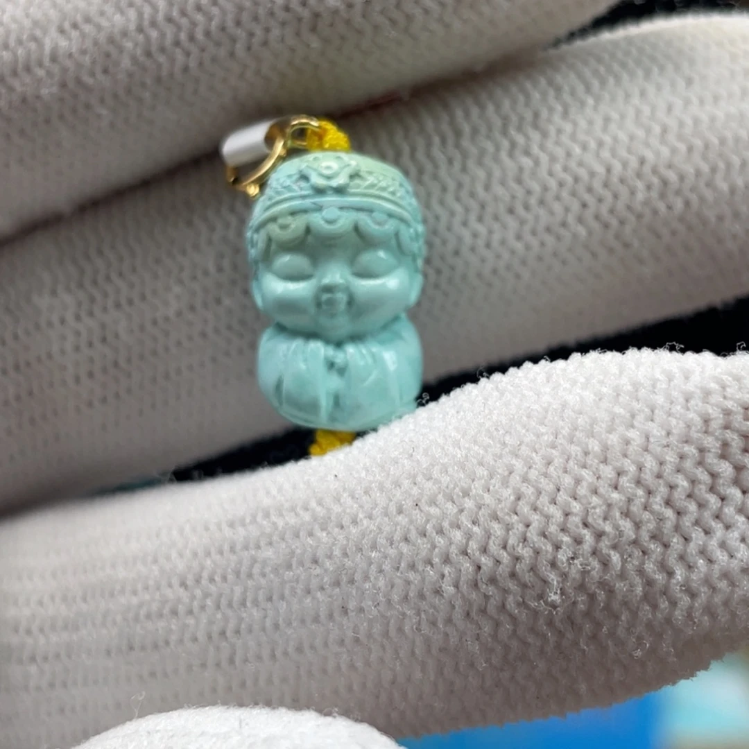 绿松石未镶嵌挂件