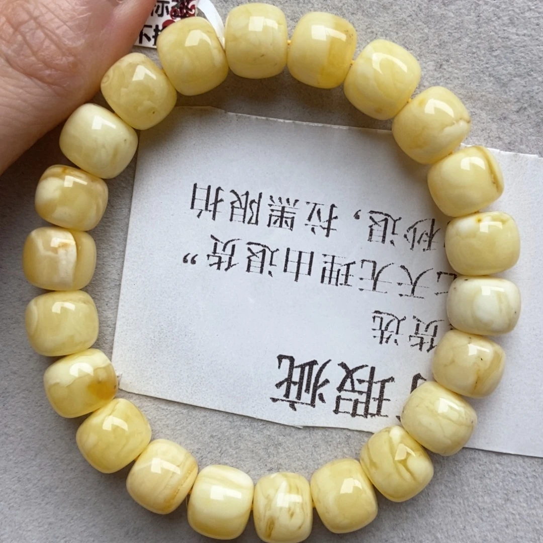 琥珀未镶嵌珠宝奇石11