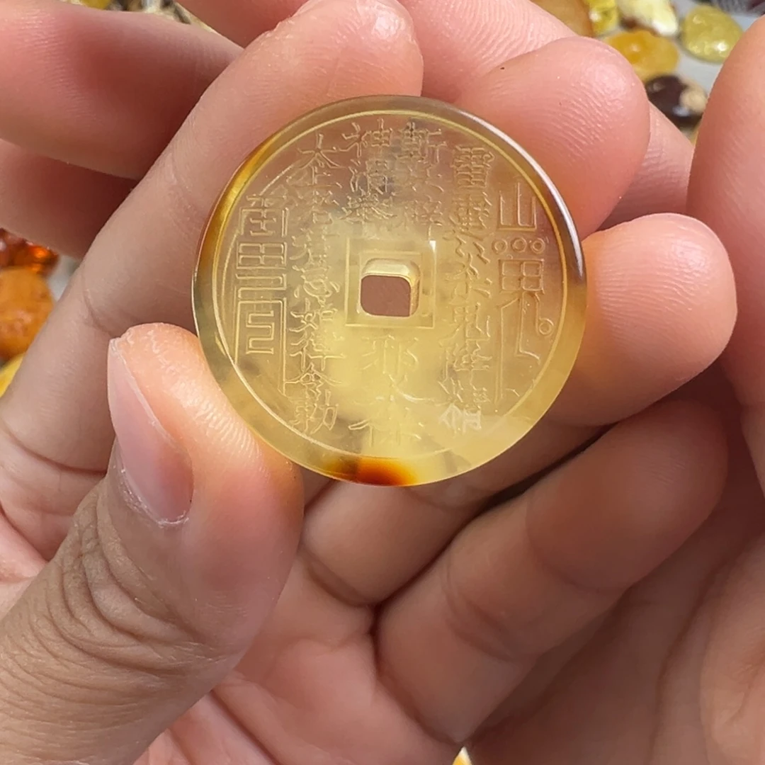 小***包琥珀未镶嵌裸石琥珀