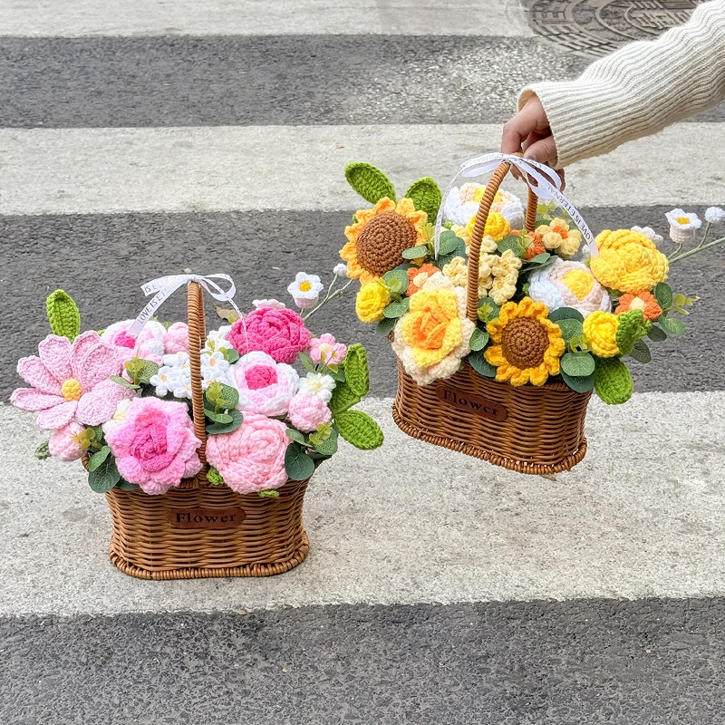 手工编织玫瑰向日葵毛线花束成品手提花篮送闺蜜女友老师生日礼物
