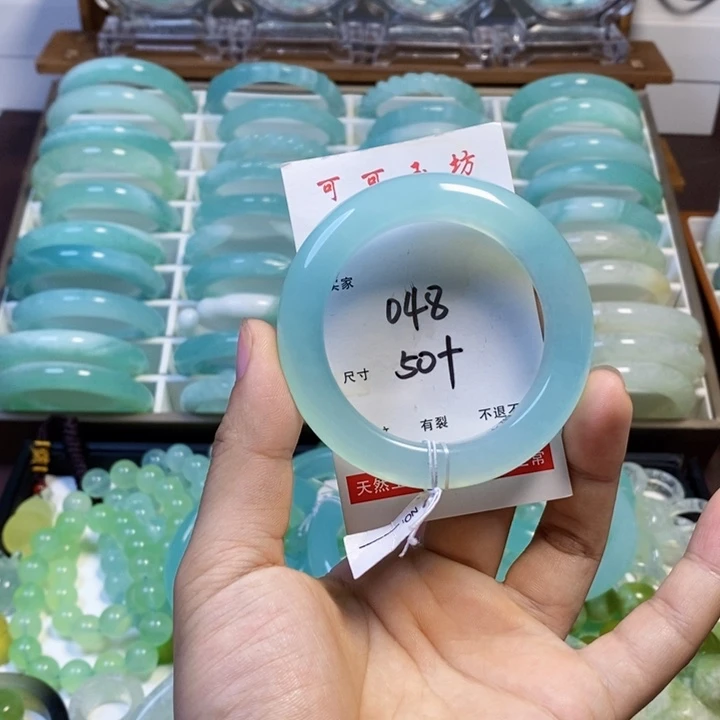 蛇纹石玉未镶嵌手镯恁*