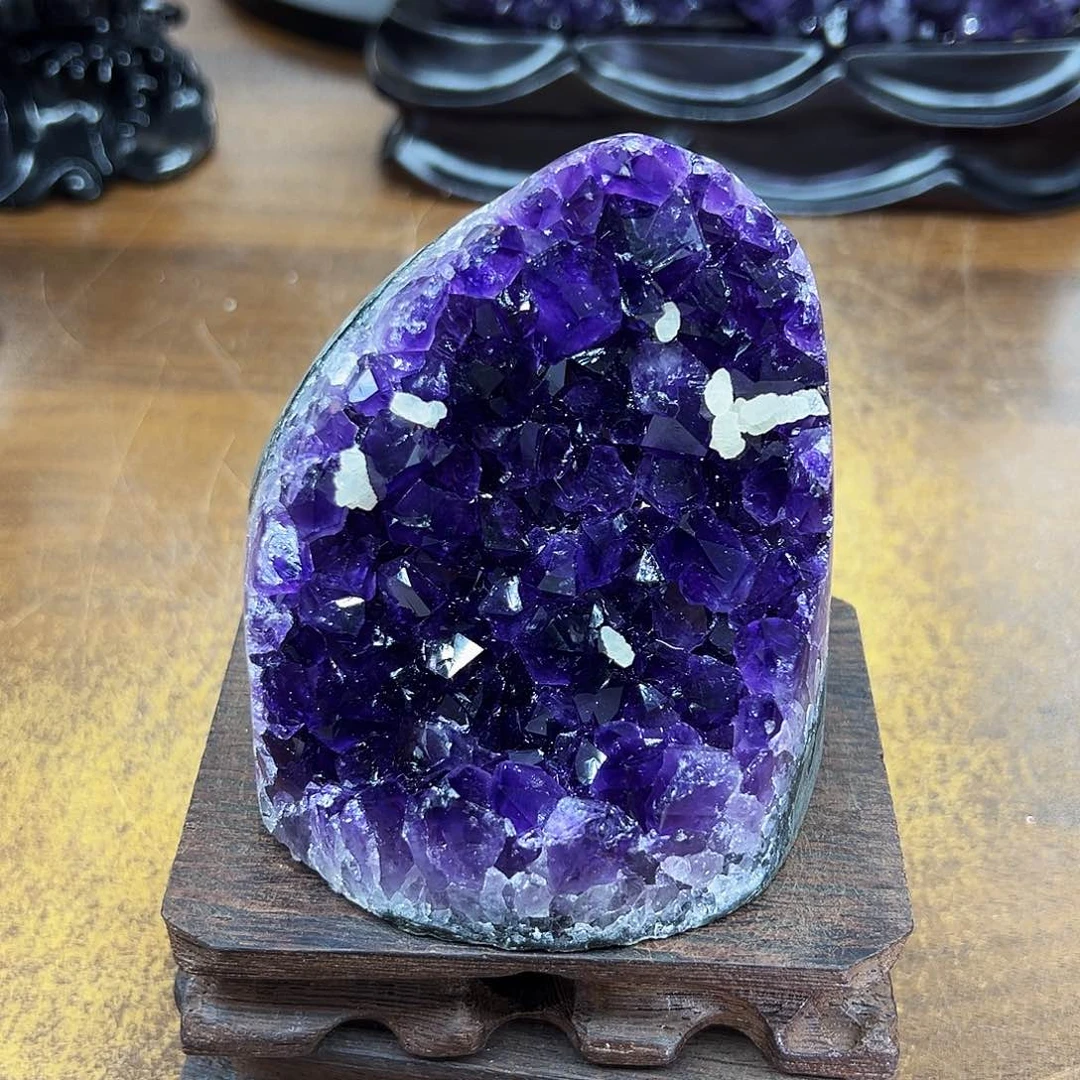 紫晶摆件未镶嵌晶体大型摆件未镶嵌