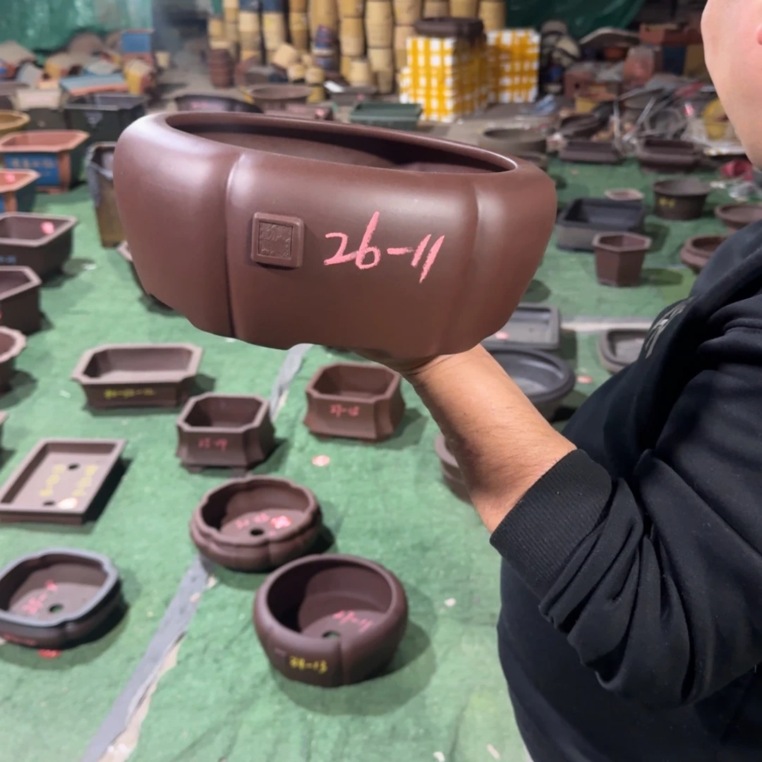 紫砂花盆紫砂花盆