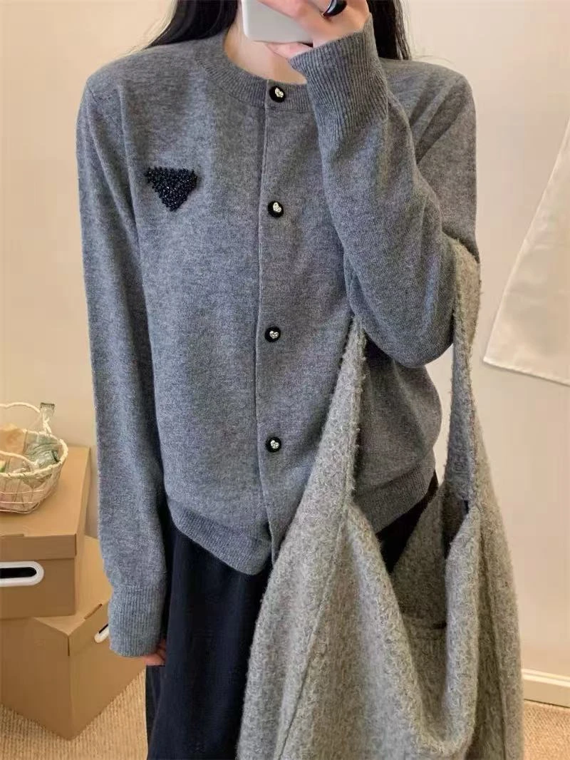 【羊毛超柔】2025早春新款 圆领单排扣针织开衫女短款 毛衣外套上衣