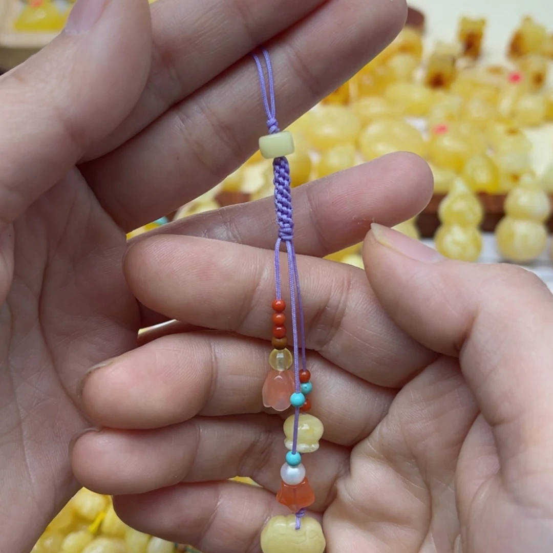 【闪购商品】蜜蜡裸石未镶嵌阿*配饰