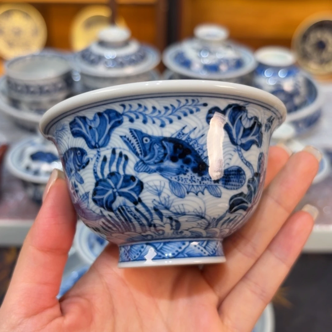 杯子…………………………………………