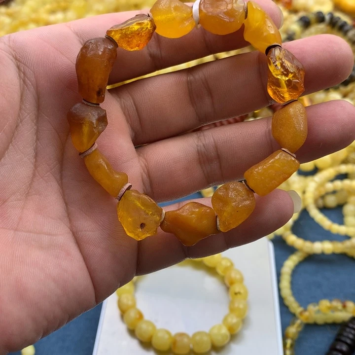 琥珀未镶嵌珠宝奇石