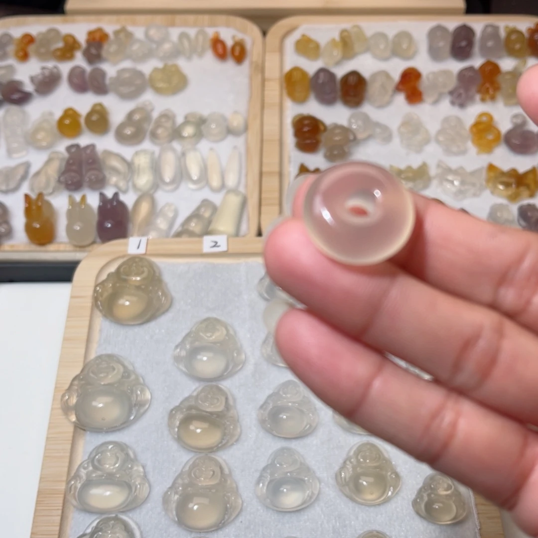 玛瑙/玉髓颈饰合金?*妤