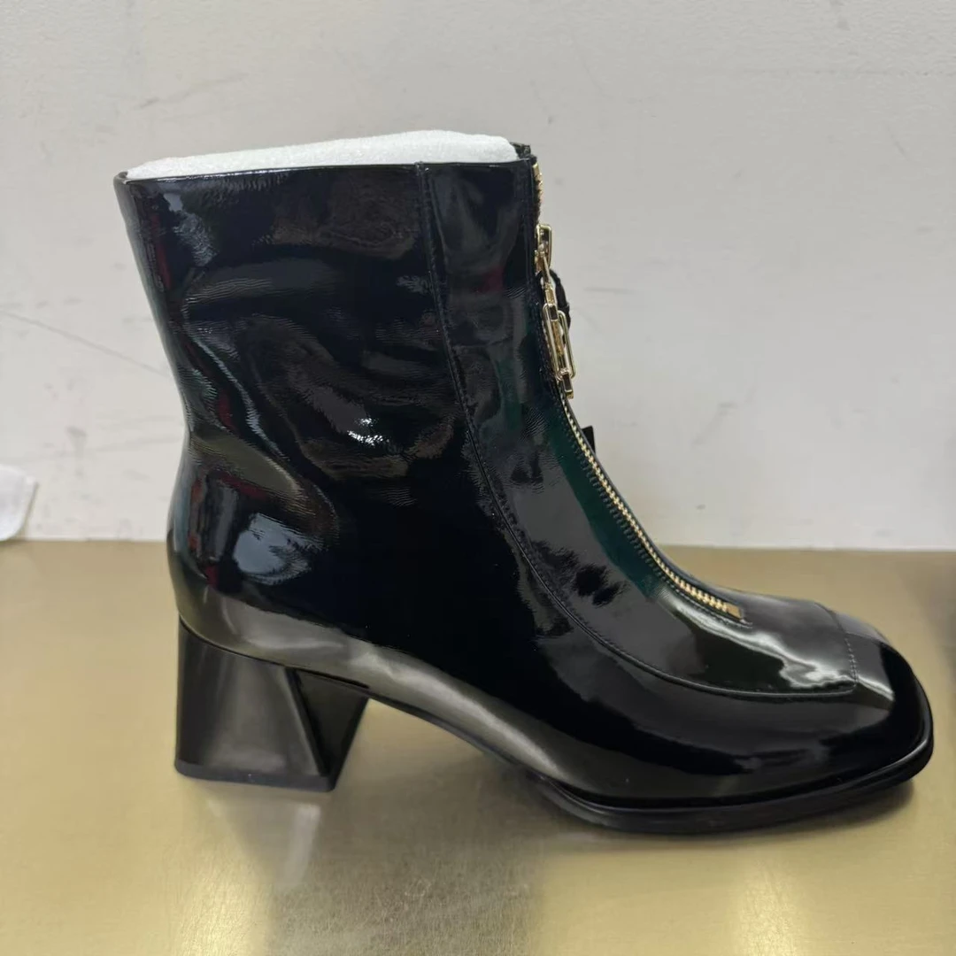 露露严选手工真皮时尚短靴女现货断码190