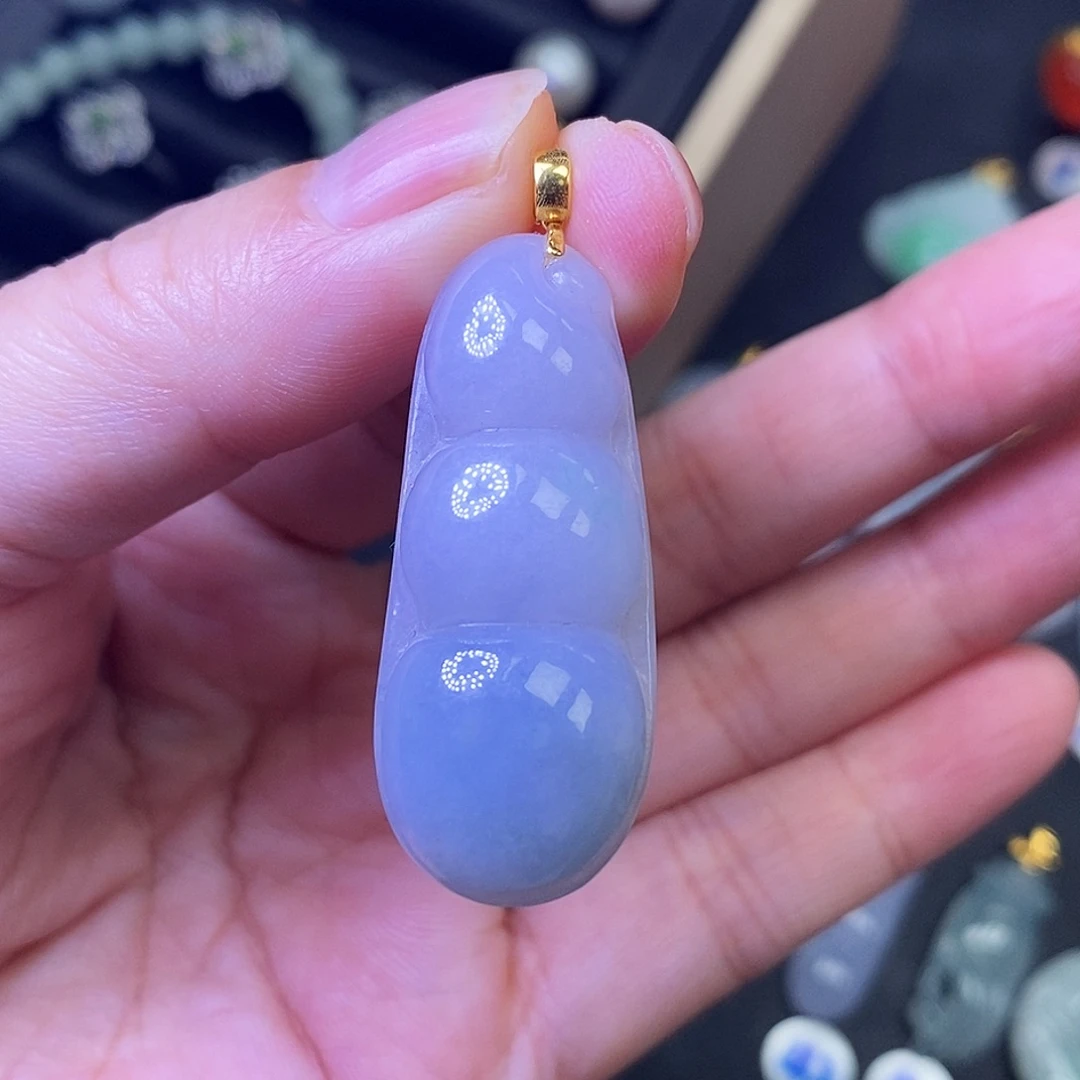 翡翠18K金镶嵌吊坠(不含链)豆子