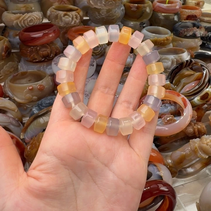 玛瑙/玉髓合金颈饰