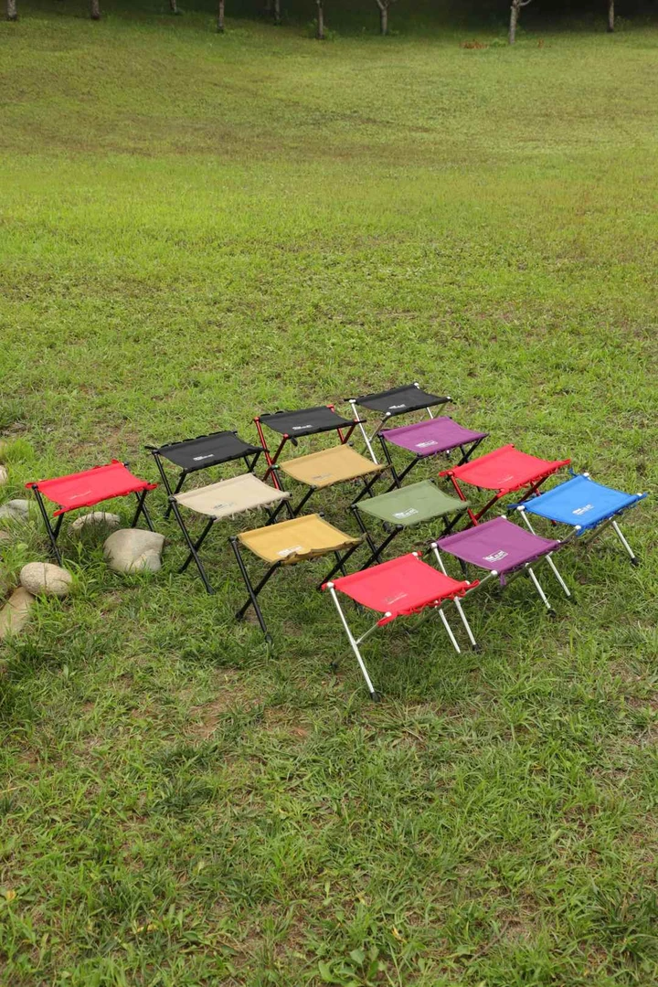 超轻航空铝加厚材质马扎，携带方便，小巧玲珑，收纳简单的小马扎